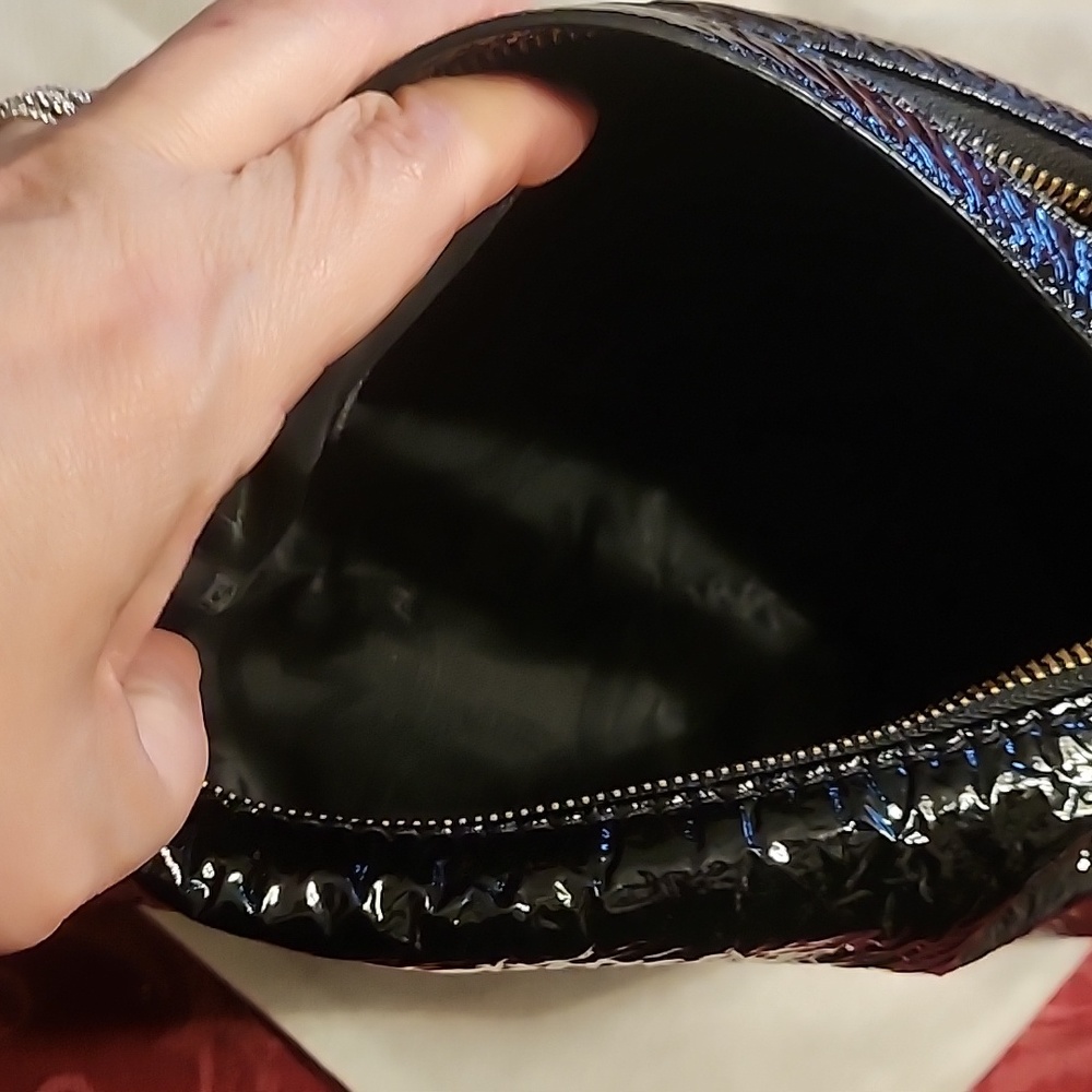 Michael kors vintage hobo patent leather GC - Picture 3 of 4